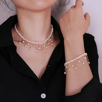 Elegant Pearl Necklace & Bracelet Set – Timeless Resin Jewelry