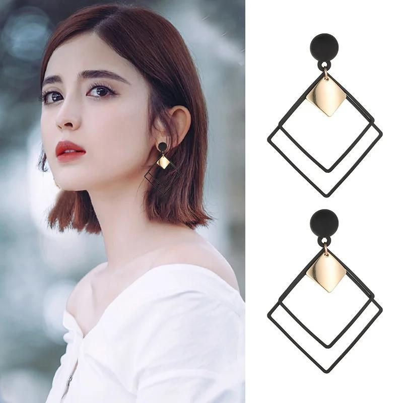 Stylish Black Square Design Alloy Earrings for Women – Unique & Chic