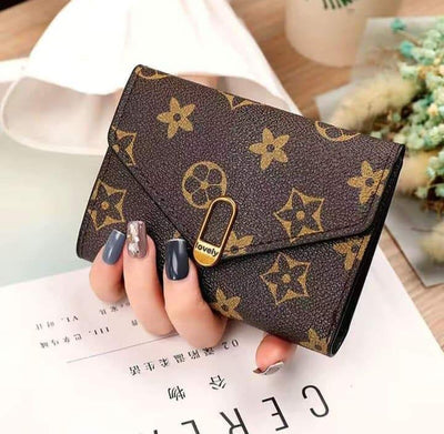 Stylish Women's Trifold PU Leather Wallet – Slim, Pocket-Friendly